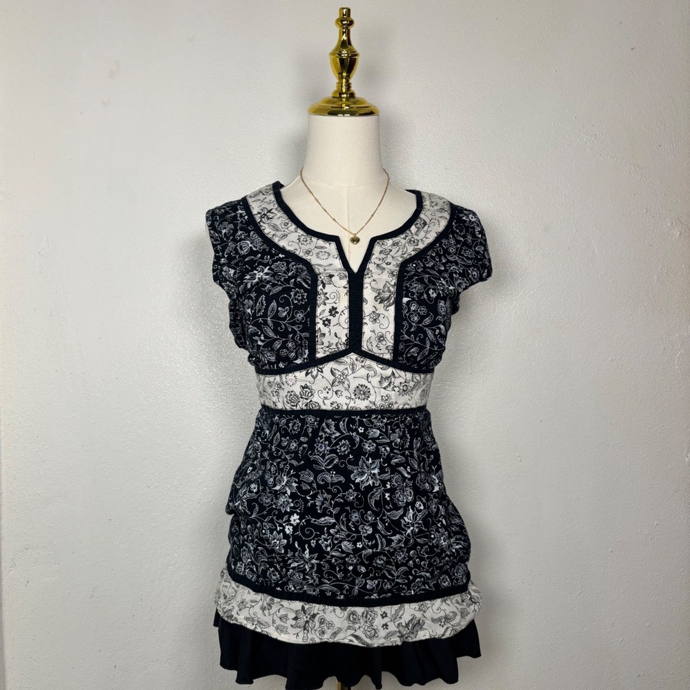 sonoma life+style black white floral blouse old money coquette dainty y2k boho